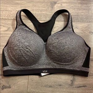 NWOT Incredible by Victoria Secret Sports Bra